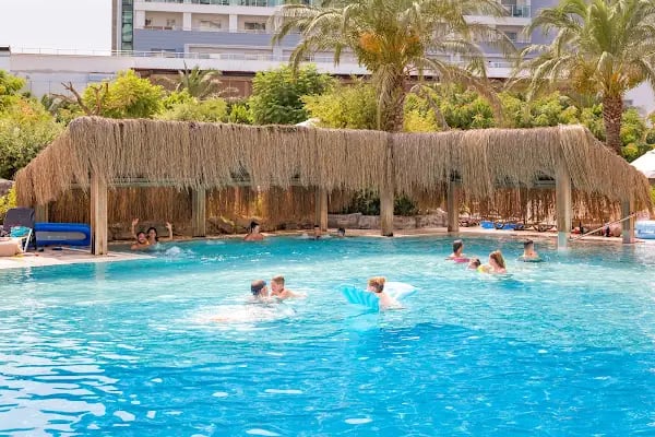 Royal Wings Hotel - Resim 12