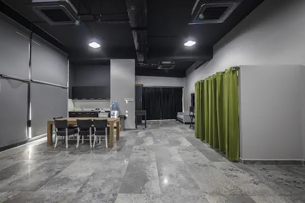 StudioBlack - İzmir Fotoğraf Stüdyosu - Resim 2