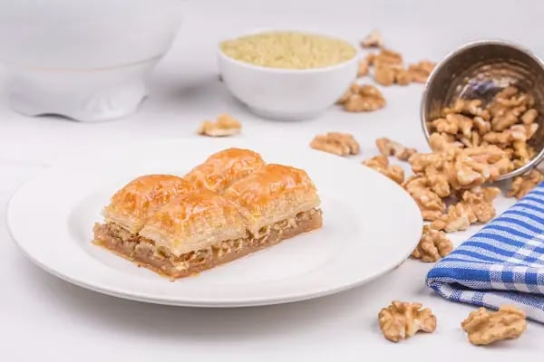 Hacı Hasan Oğulları Baklava ve Börek İnegöl Şubesi - Resim 15