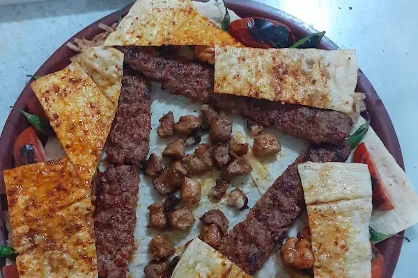 Lokman Usta Kebap Salonu - Resim 8