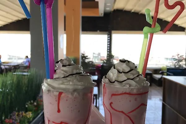 4brotherscafe - Resim 8