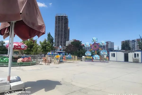 Mini Club Aile Eğlence Merkezi Luna Park - Resim 4