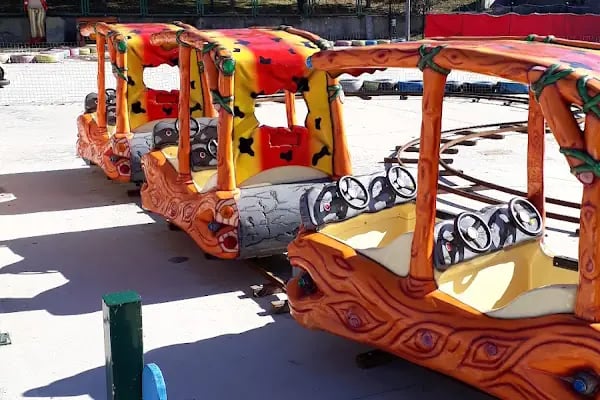 Mini Club Aile Eğlence Merkezi Luna Park - Resim 7