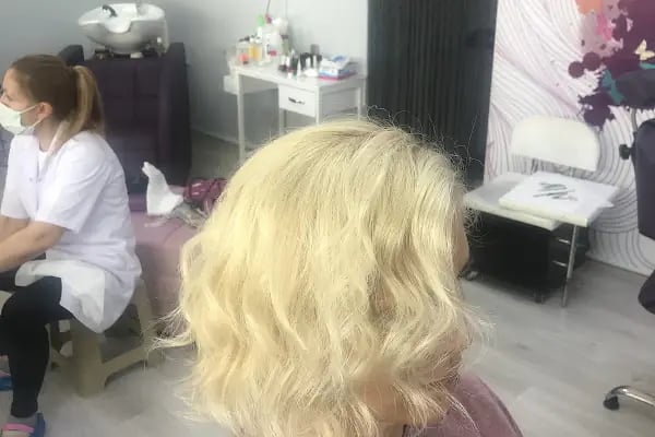 ZEHRA & GÜLER KUAFÖR & GÜZELLİK SALONU - Resim 12