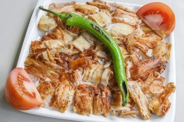 MEŞHUR BODRUM SEBZELİ DÖNERCİSİ-CİHAN USTA DÖNER - Resim 8