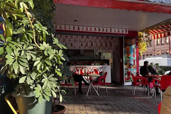ATOM CAFE LAND - Resim 2