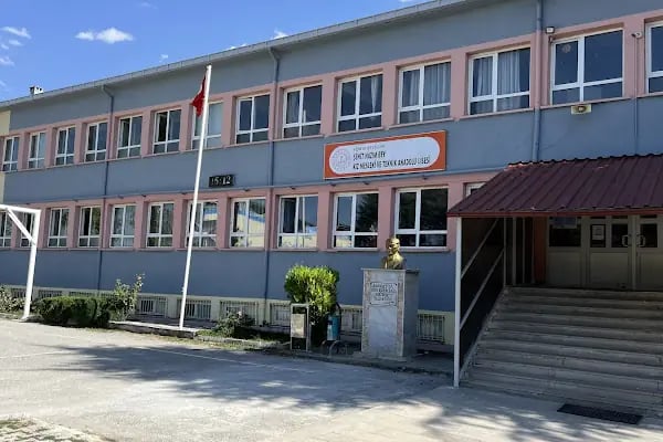 Şehit Nazım Bey Kız Mesleki ve Teknik Anadolu Lisesi - Resim 5
