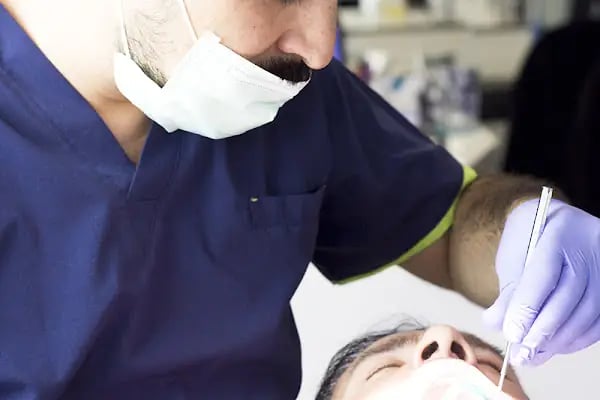 Minimal Diş Kliniği - Resim 11