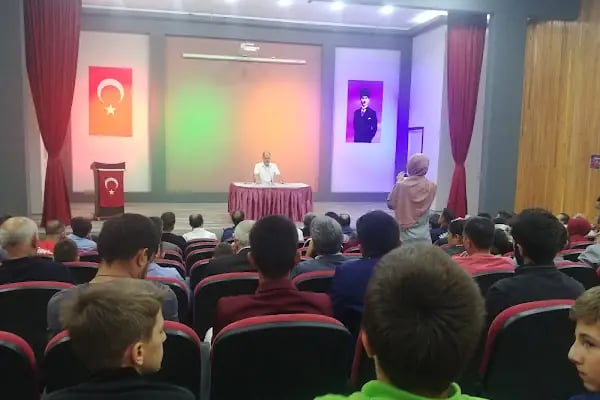 İbrahim Hüsniye Çağlayan Ortaokulu - Resim 14