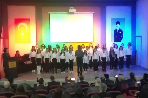 İbrahim Hüsniye Çağlayan Ortaokulu - Resim 9