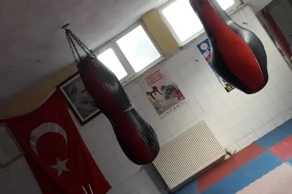 Nurşan ali Terzioğlu SPOR Kulubu - Resim 2