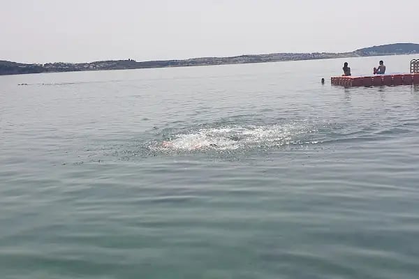 Mirza Pasha Beach - Resim 11