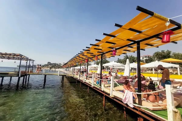 Mirza Pasha Beach - Resim 15