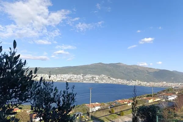 Büyükşehir Gemlik Atatepe Sosyal Tesisi - Resim 4