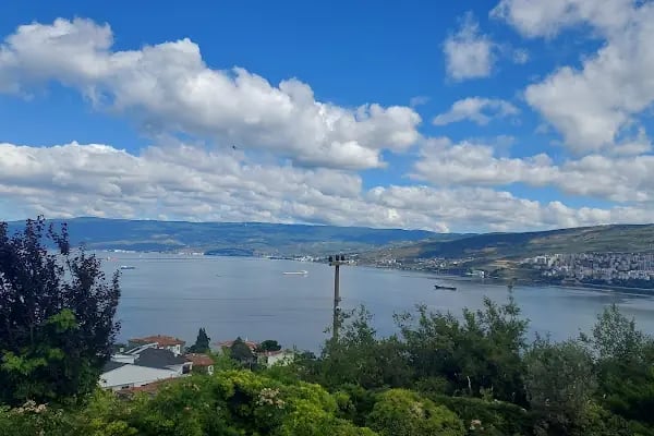 Büyükşehir Gemlik Atatepe Sosyal Tesisi - Resim 7
