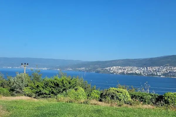Büyükşehir Gemlik Atatepe Sosyal Tesisi - Resim 9