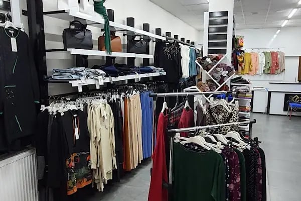 Hanımefendi Yaka Butik - Resim 9