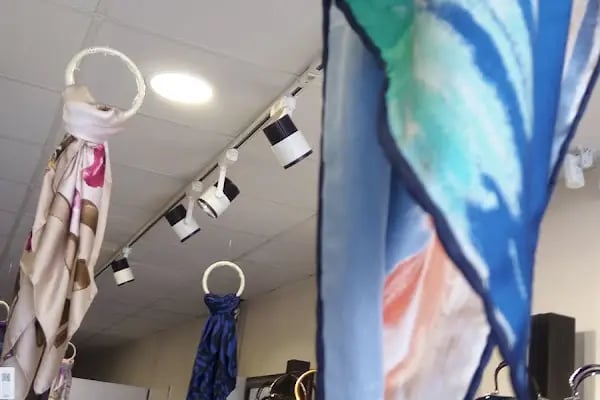 Hanımefendi Yaka Butik - Resim 16