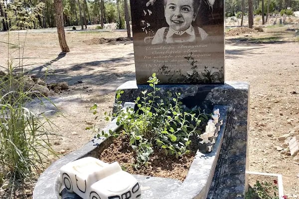 Ülkü mermer mezar - Resim 13