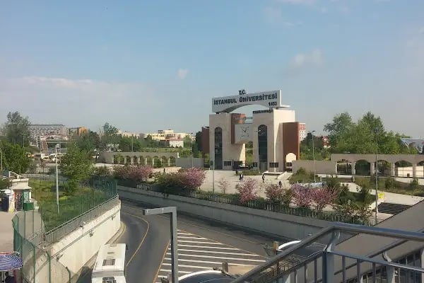 İstanbul Üniversitesi İşletme Fakültesi - Resim 10