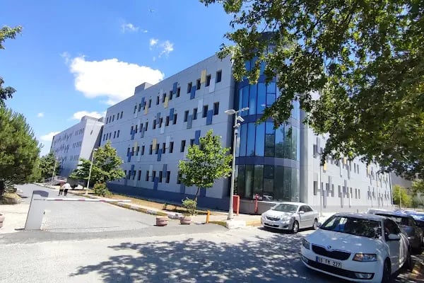 İstanbul Üniversitesi İşletme Fakültesi - Resim 3