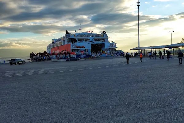 İdo Güzelyalı Feribot İskelesi - Resim 8