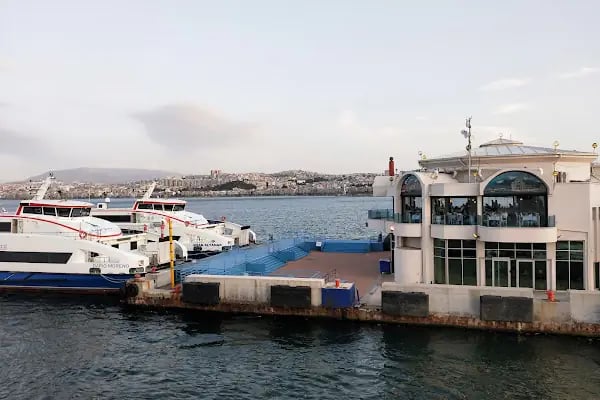 Üçkuyular İskelesi - Resim 3