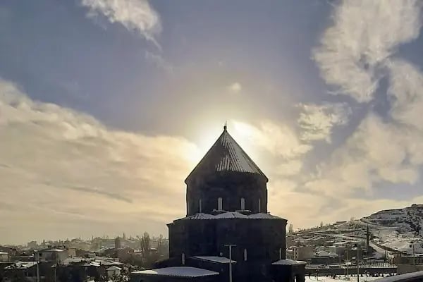 Kars On Iki Havariler Kilisesi - Resim 20