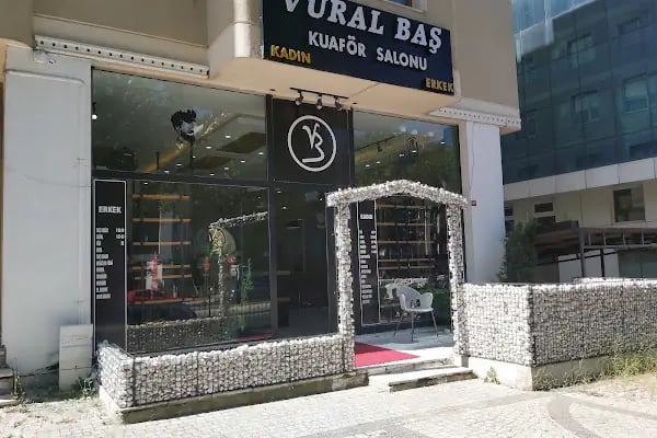 Vural Baş Kuaför ve Güzellik Salonu - Resim 1