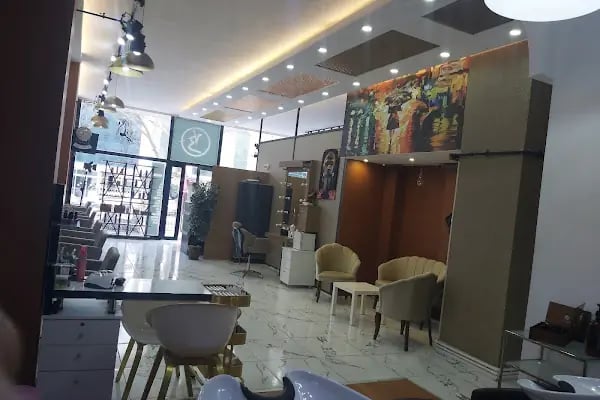 Vural Baş Kuaför ve Güzellik Salonu - Resim 4