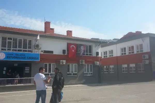 İzmir - Balçova Ertuğrul Gazi Ortaokulu - Resim 19