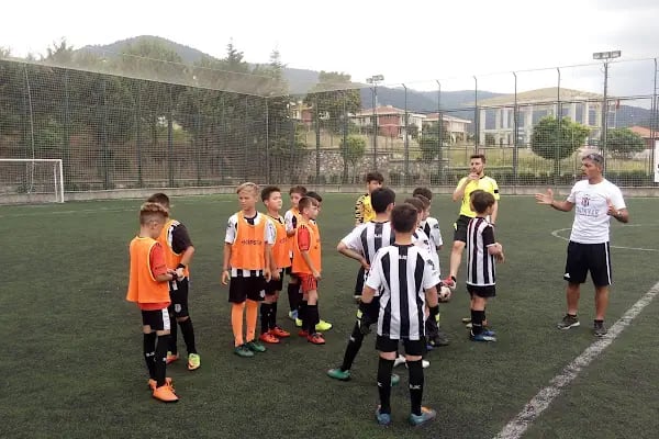 hüdavendigar spor tesisleri - Resim 3