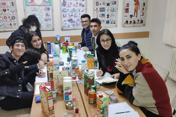 Özel Akademi İngilizce Dil Kursu - Resim 17