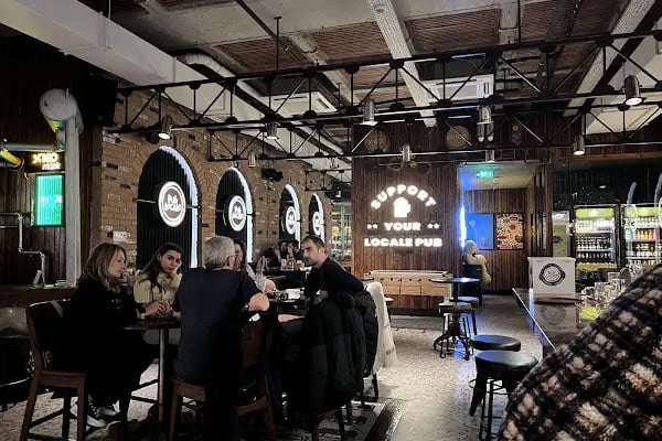 Pub Locale Watergarden Ataşehir - Resim 3