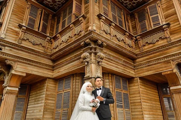 FOTOĞRAF AŞKI Özel Fotoğraf Platosu Vesikalık Biyometrik Düğün Nişan Söz Hamile Bebek Fotoğrafçısı - Resim 1