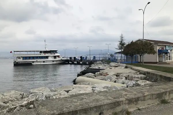 Gölcük Kavaklı Vapur İskelesi - Resim 15