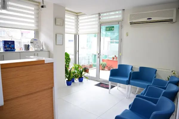 Diş Hekimi Tevfik CESUR &amp; Endodonti Uzmanı Diş Hekimi Yaprak Cesur - Resim 8
