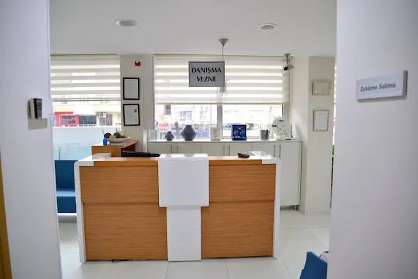 Diş Hekimi Tevfik CESUR &amp; Endodonti Uzmanı Diş Hekimi Yaprak Cesur - Resim 9