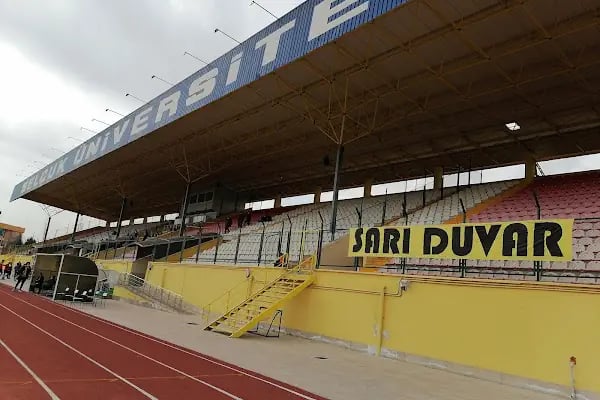 Selçuk Üniversitesi Stadyum - Resim 10