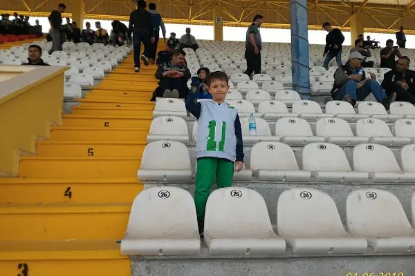 Selçuk Üniversitesi Stadyum - Resim 15