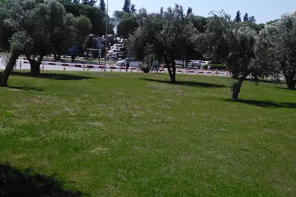 Ege Üniversitesi Eğitim Fakültesi - Resim 8