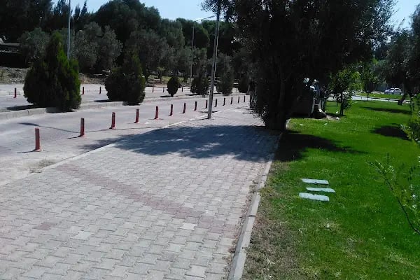 Ege Üniversitesi Eğitim Fakültesi - Resim 6