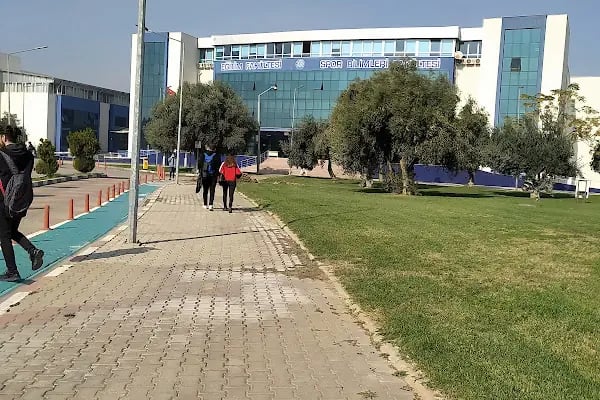 Ege Üniversitesi Eğitim Fakültesi - Resim 3