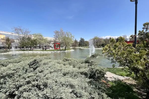 Sıhhiye Metro Abdi İpekçi Parkı Girişi - Resim 11