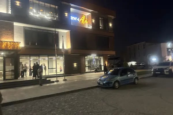 Başiskele Türkiye Yüzyılı Gençlik Merkezi - Resim 17