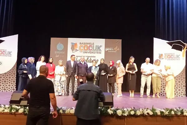 Başiskele Türkiye Yüzyılı Gençlik Merkezi - Resim 20