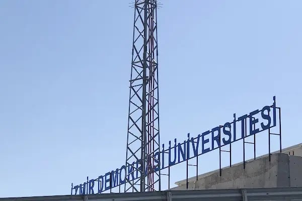 İzmir Demokrasi Üniversitesi Uzundere Kampüsü - Resim 10
