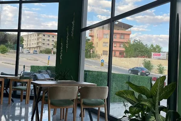 Yüs-Ra Coffee Bistro - Resim 6