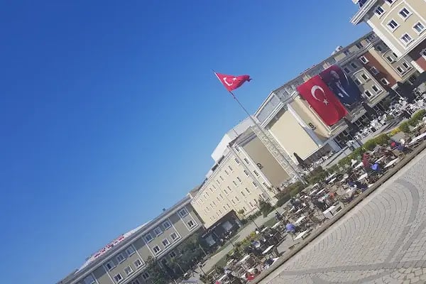İstanbul Aydın Üniversitesi - Resim 14