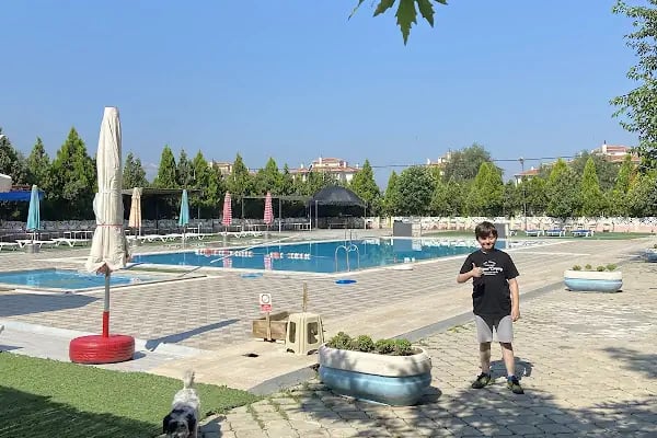 Tuana Holiday Village | Salihli Otel | Salihli Hotel | Salihli Kamp | Salihli Karavan | Salihli Yüzme Havuzu - Resim 13